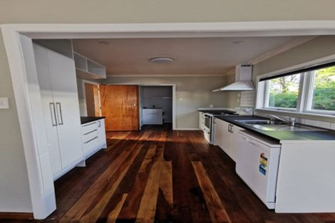 Photo of property in 71 Makora Road, Masterton, 5810