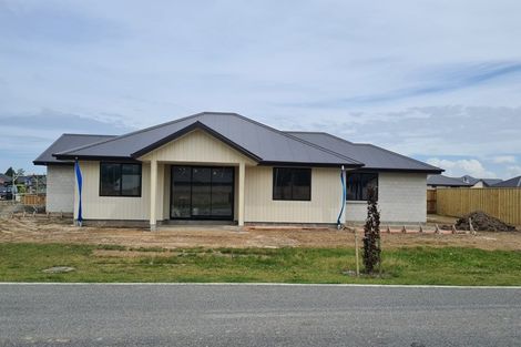 Photo of property in 33 Claremont Crescent, Amberley, 7410