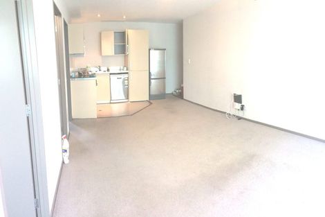 Photo of property in Dual Apartments, 303/142 Vivian Street, Te Aro, Wellington, 6011