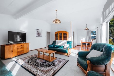 Photo of property in 71 Te Herekiekie Street, Turangi, 3334