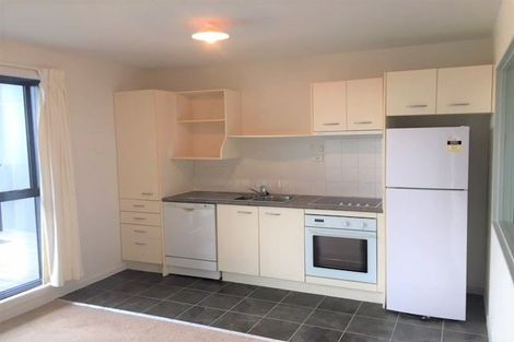 Photo of property in 11/241 Hinemoa Street, Birkenhead, Auckland, 0626