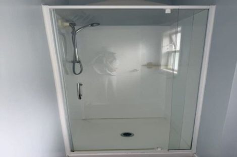 Photo of property in 74 Marlborough Avenue, Glenfield, Auckland, 0629