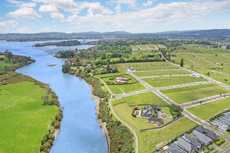 Photo of property in 27 Ockhams Street, Karaka, 2113