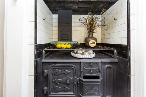 Photo of property in 2a Bentinck Street, Wallaceville, Upper Hutt, 5018