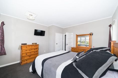 Photo of property in 43 Millar Street, Terrace End, Palmerston North, 4410