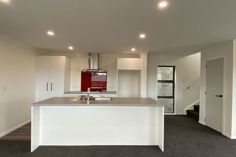 Photo of property in 13 Saint Vincent Terrace, Grenada Village, Wellington, 6037