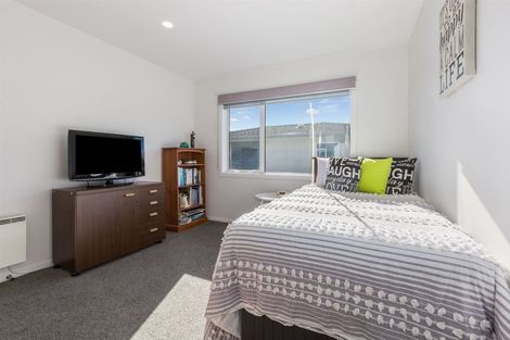 Photo of property in 62 Endeavour Drive, Whitby, Porirua, 5024