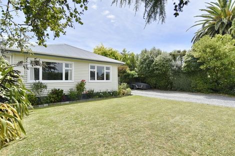 Photo of property in 25 Akaroa Street, Kaiapoi, 7630