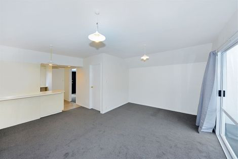 Photo of property in 3/241 Kilmore Street, Christchurch Central, Christchurch, 8011