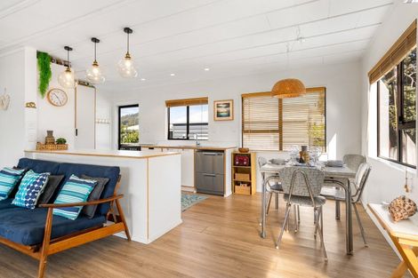 Photo of property in 215a Papanui Road, Whangamata, 3620