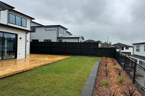 Photo of property in 15 Kate Duncan Drive, Swanson, 0614