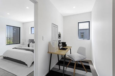 Photo of property in 45 Parkmore Drive, Rosehill, Papakura, 2113