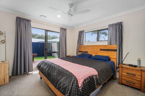 Photo of property in 22 Captain Wood Avenue, Whitianga, 3510