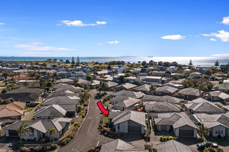 Photo of property in 1 Catamaran Way, Papamoa Beach, Papamoa, 3118