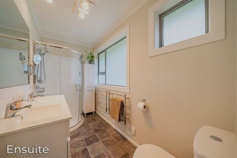 Photo of property in 527 Whitemans Valley Road, Whitemans Valley, Upper Hutt, 5371