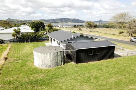 Photo of property in 2 Clean Street, Te Kopuru, 0391