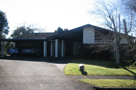 Photo of property in 25 Hazeldene Place, Opaheke, Papakura, 2113