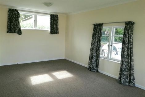 Photo of property in 63 Redoubt Road, Goodwood Heights, Auckland, 2105