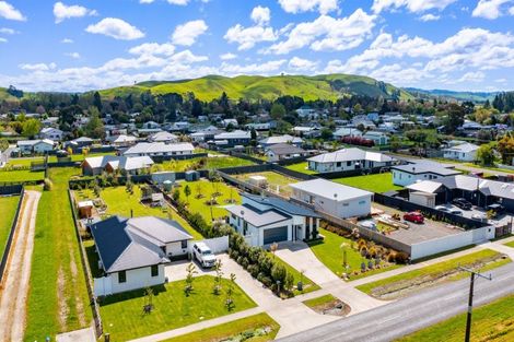 Photo of property in 8 White Road, Otane, 4202