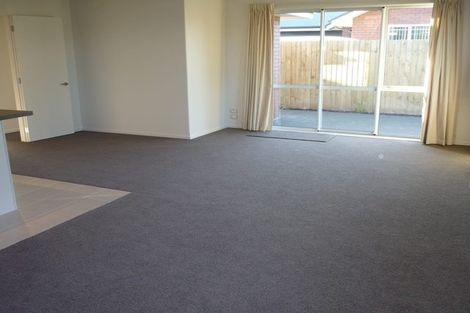 Photo of property in 18a Date Crescent, Aidanfield, Christchurch, 8025