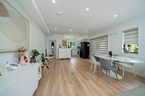 Photo of property in 26 Eileen Newey Place, Henderson, Auckland, 0612