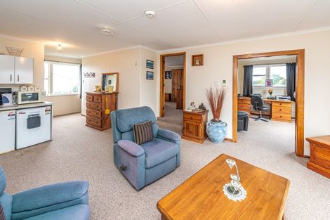Photo of property in 39 Victoria Street, Patea, 4520