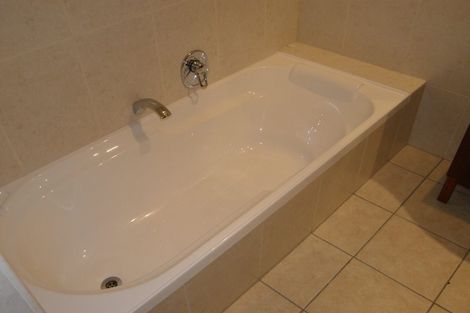 Photo of property in Construction House, 53/80 Kent Terrace, Mount Victoria, Wellington, 6011