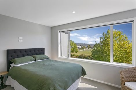 Photo of property in 295 Tauhara Ridge Drive, Richmond Heights, Taupo, 3330