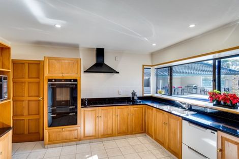 Photo of property in 77 Auckland Road, Greenmeadows, Napier, 4112