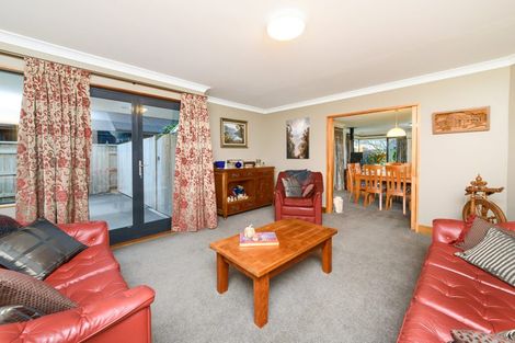Photo of property in 8 Dougherty Place, Hokowhitu, Palmerston North, 4410