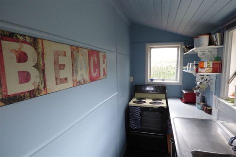 Photo of property in 12 Rata Street, Kaka Point, Balclutha, 9271