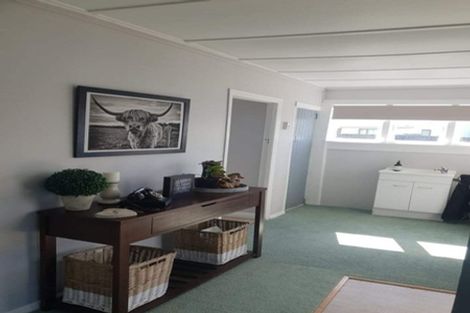 Photo of property in 10 Rira Street, Marton, 4710