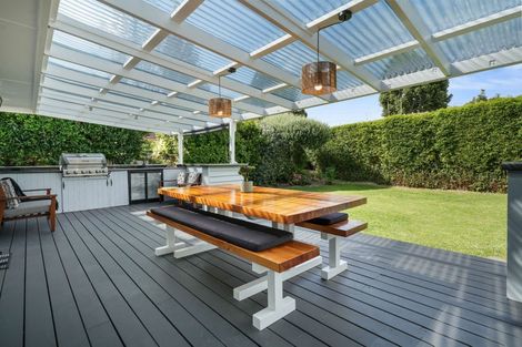 Photo of property in 45 Jillian Drive, Ranui, Auckland, 0612