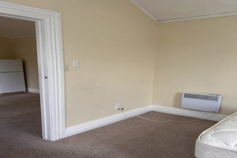 Photo of property in 29 Scarborough Terrace, Mount Victoria, Wellington, 6011