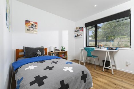 Photo of property in 131 Bodhisattva Road, Waitoki, Silverdale, 0994