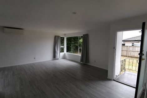 Photo of property in 2/7 Ririno Place, Manurewa, Auckland, 2102