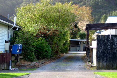 Photo of property in 281b Stokes Valley Road, Stokes Valley, Lower Hutt, 5019