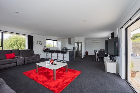 Photo of property in 15 Argyle Street, Weston, Oamaru, 9401