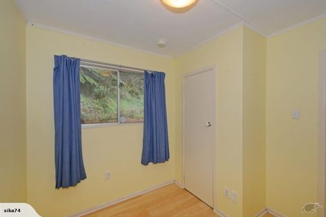 Photo of property in 76 Elmslie Road, Pinehaven, Upper Hutt, 5019