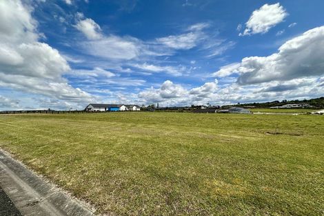 Photo of property in 26 Throttle Close, Dairy Flat, 0794