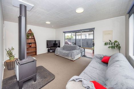 Photo of property in 64 Cullimore Street, Pukete, Hamilton, 3200