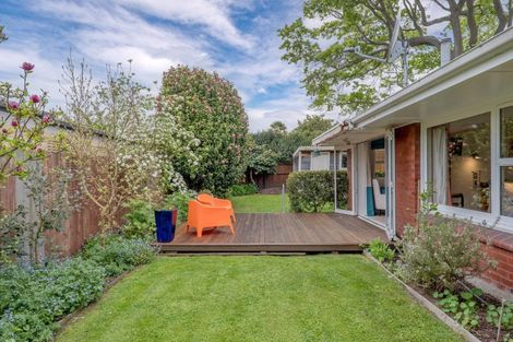 Photo of property in 2/15 Knowles Street, St Albans, Christchurch, 8052