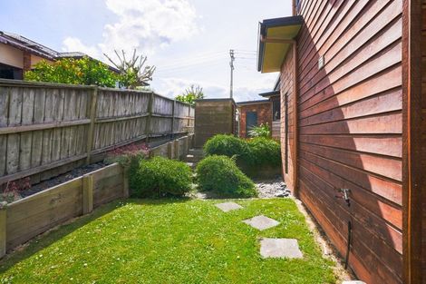 Photo of property in 76 Rototuna Road, Rototuna, Hamilton, 3210