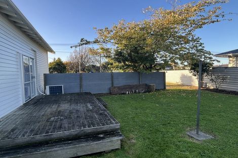 Photo of property in 2 Coley Street, Foxton, 4814