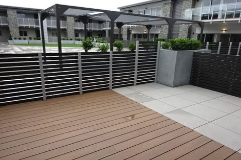 Photo of property in 210/252 Centreway Road, Orewa, 0931