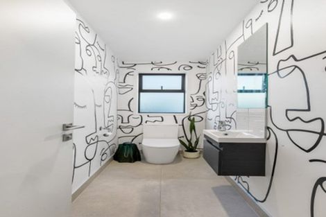 Photo of property in 7a Reg Pearce Way, Glen Innes, Auckland, 1072