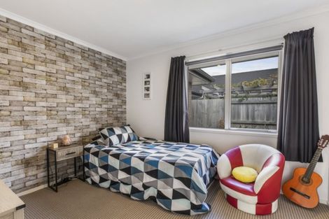 Photo of property in 23 Lewknor Drive, Papamoa Beach, Papamoa, 3118