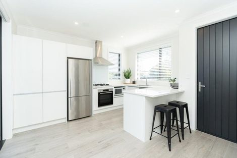 Photo of property in 1/2 Hillary Street, Chedworth, Hamilton, 3210