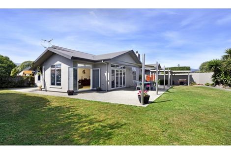 Photo of property in 107 Aldinga Avenue, Stoke, Nelson, 7011