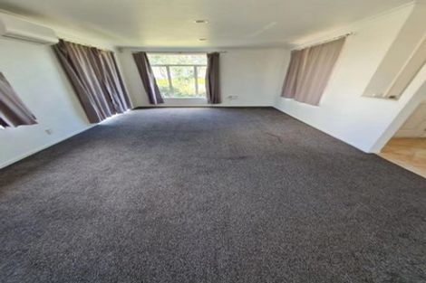 Photo of property in 39 Fernbrook Close, Burswood, Auckland, 2013